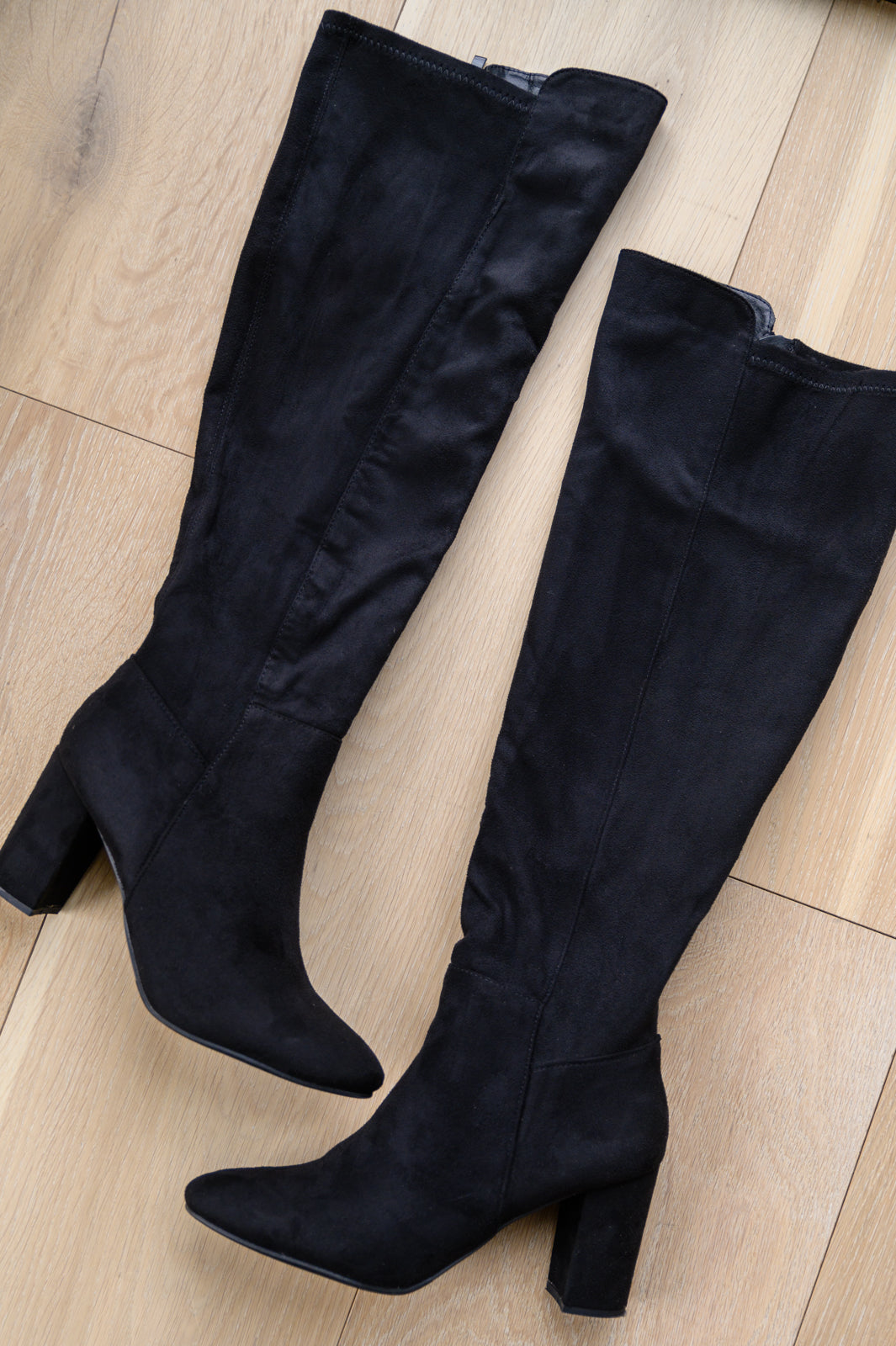 Penelope Knee High Boots In Black