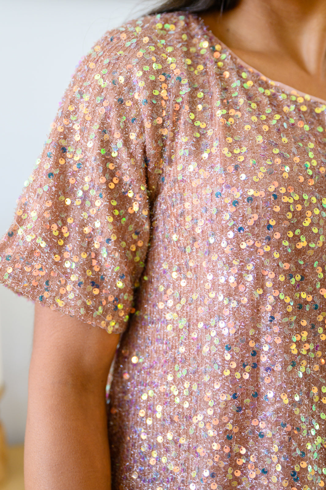 Times Square Sequin Short Sleeve Top In Gold