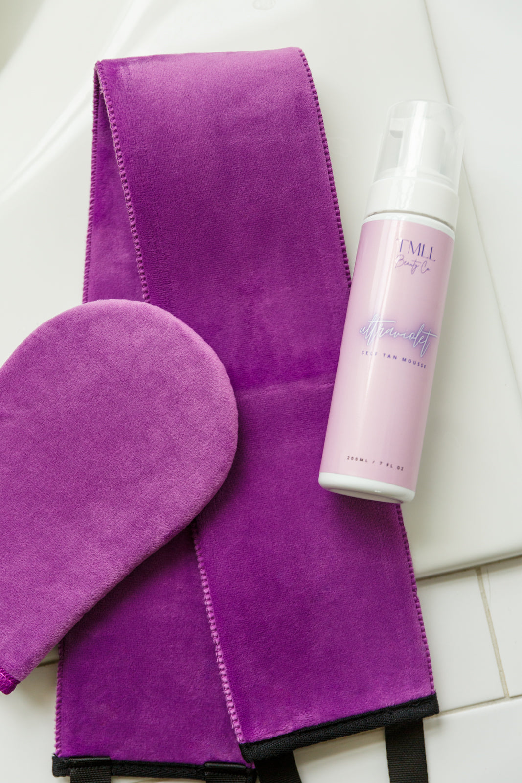 Ultraviolet Self Tanner With Mitt